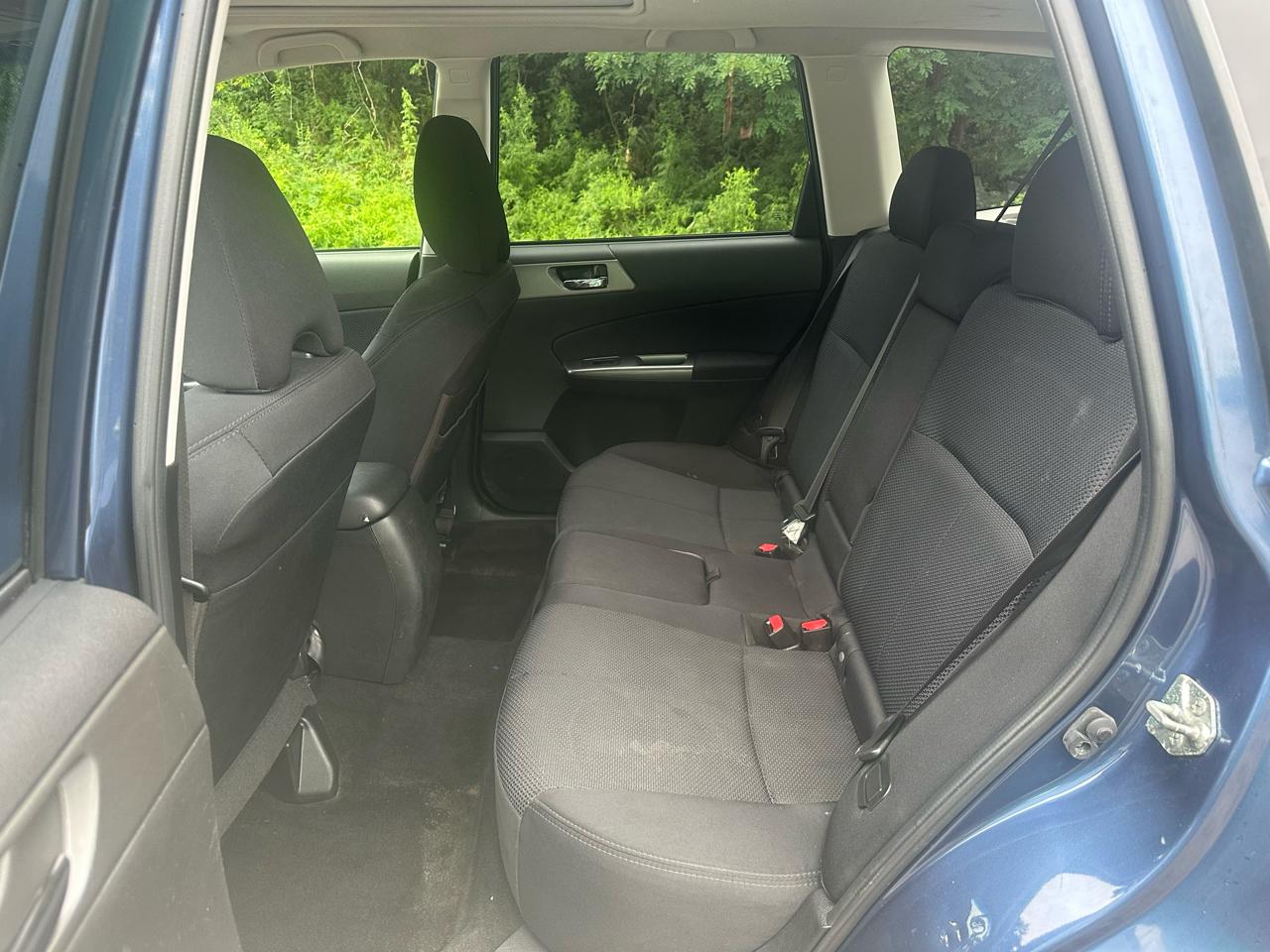 Subaru Forester 2.5X Premium 2012