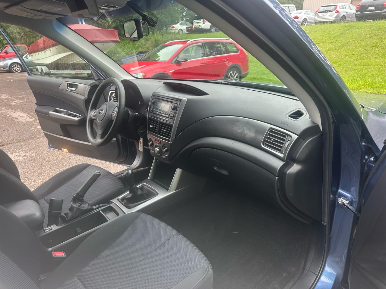 Subaru Forester 2.5X Premium 2012