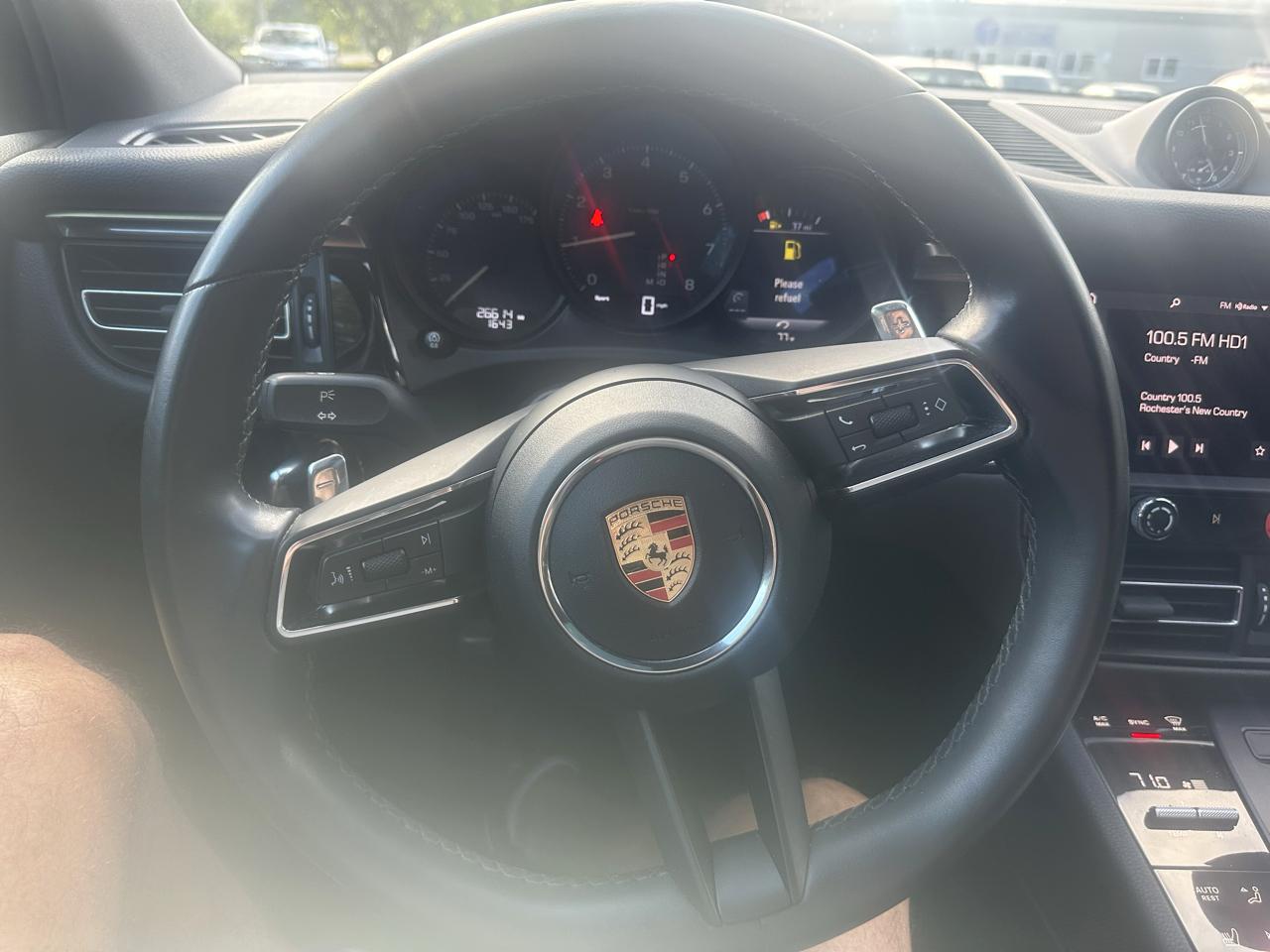 Porsche Macan Base 2023