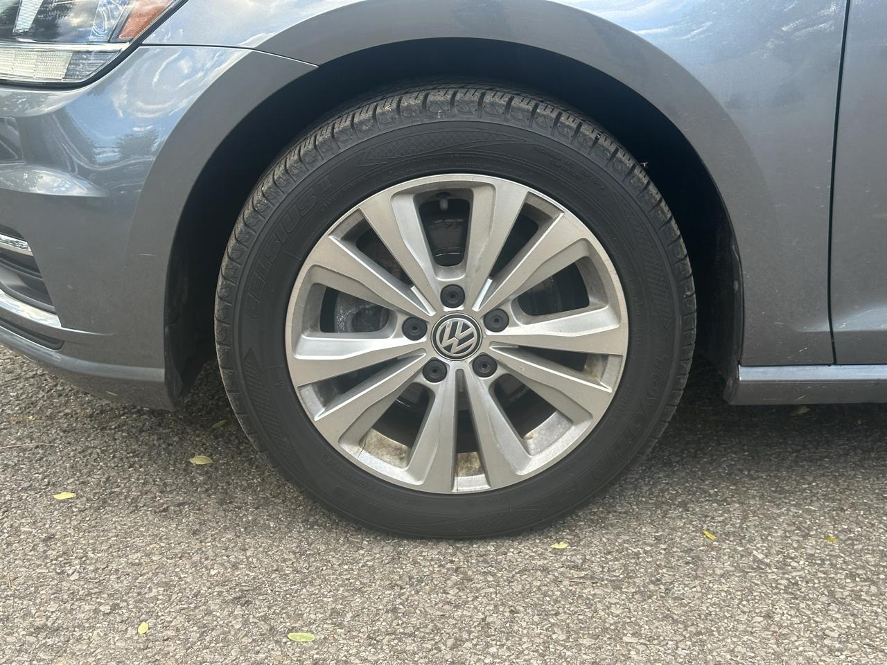 Volkswagen Golf SportWagen 1.4T S 4Motion 6A 2019