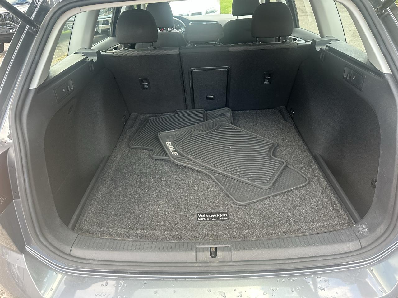 Volkswagen Golf SportWagen 1.4T S 4Motion 6A 2019