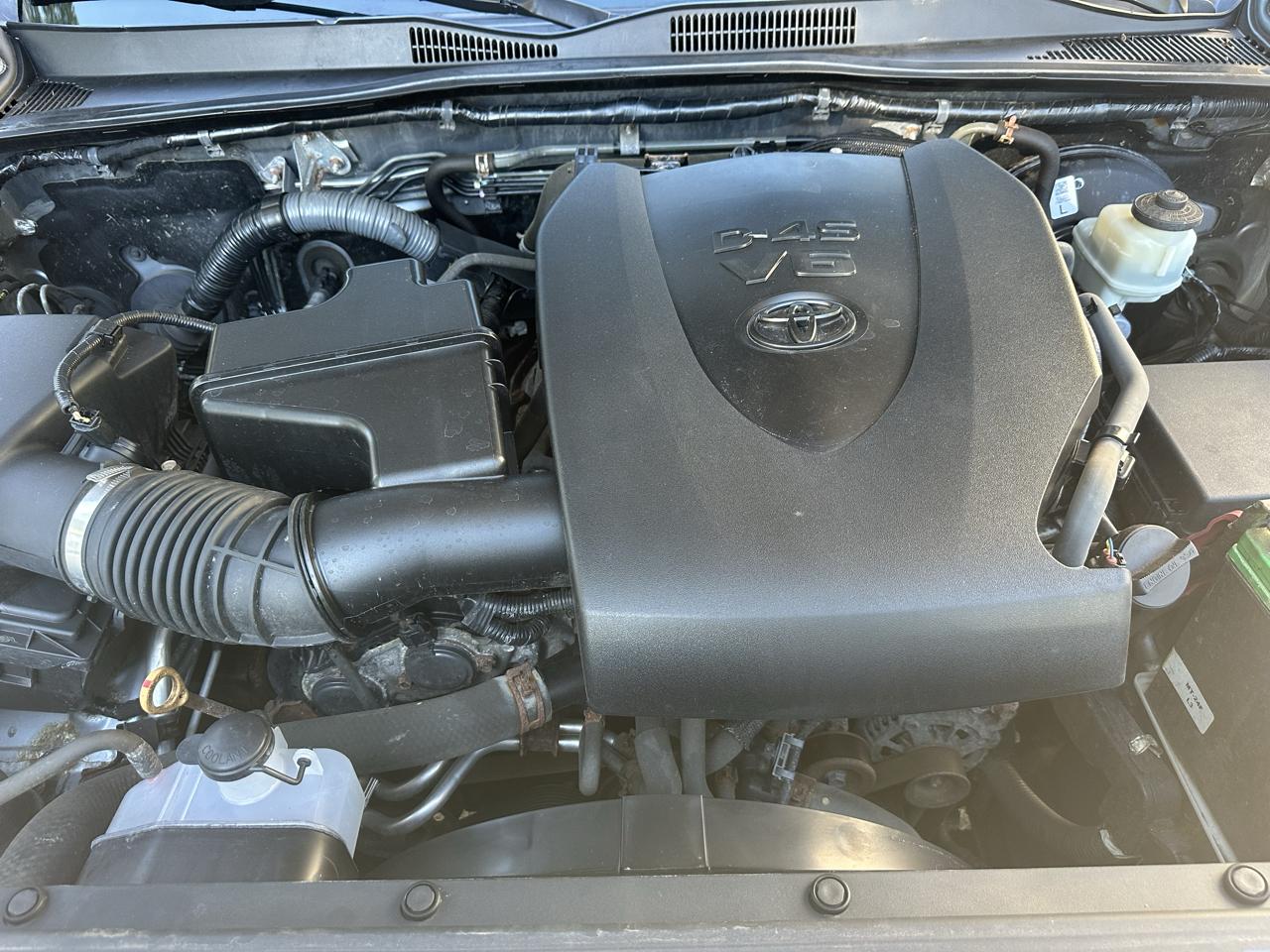 Toyota Tacoma Limited Double Cab V6 6AT 4WD 2017
