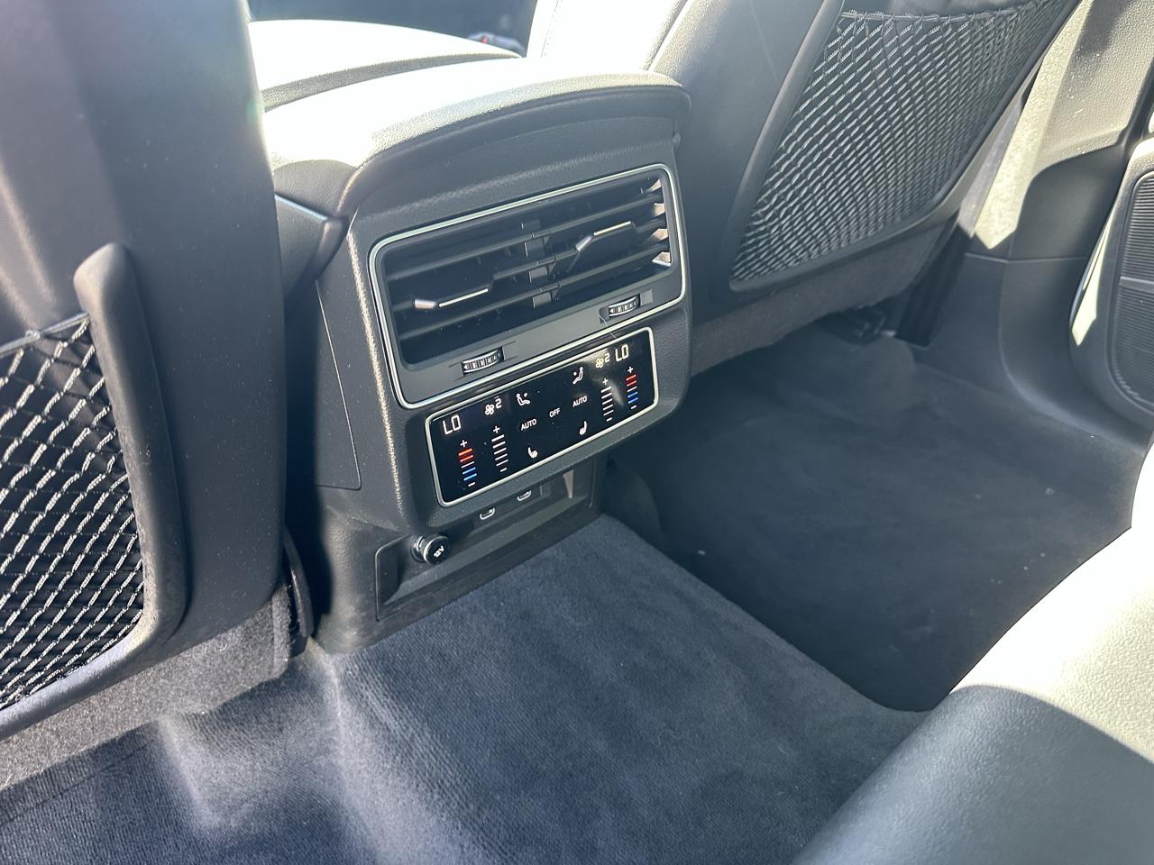 Audi Q7 Premium Plus 55 TFSI quattro 2024