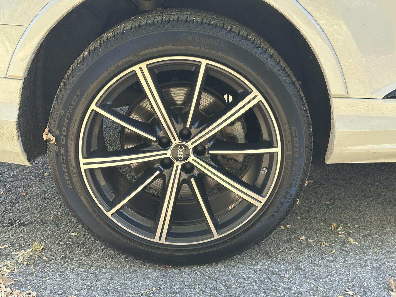 Audi Q7 Premium Plus 55 TFSI quattro 2024