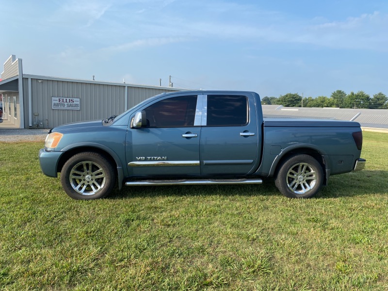 Used 2011 Nissan Titan SL Crew Cab 2WD for Sale in Franklin KY 42134
