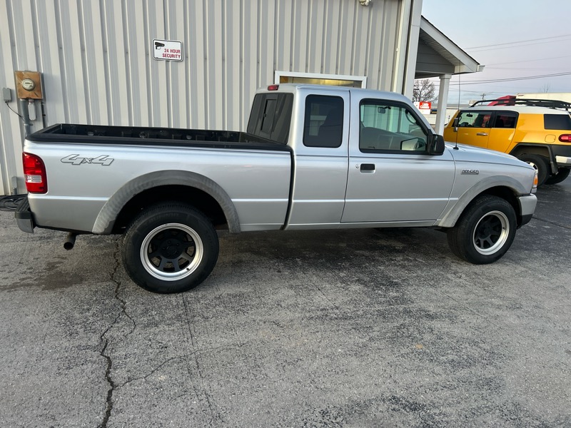 2007 Ford Ranger 2dr Supercab 126" WB XLT 4WD