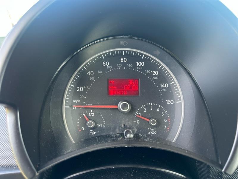 Volkswagen New Beetle S PZEV 2009