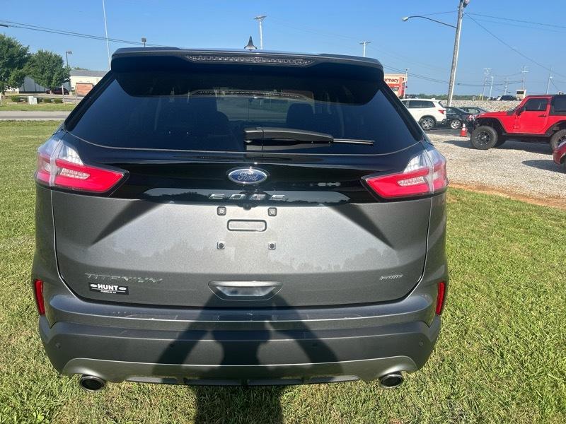 Ford Edge Titanium 2023