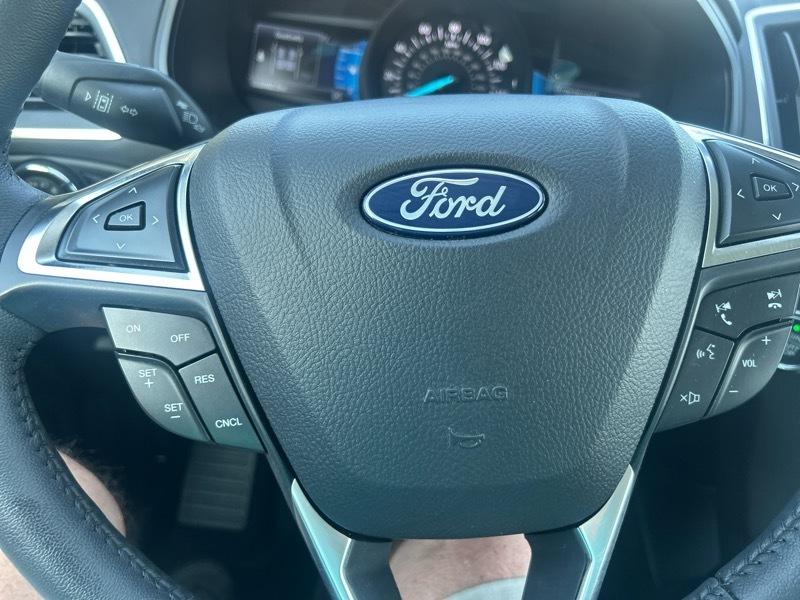 Ford Edge Titanium 2023