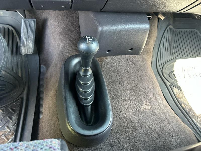 Dodge Ram 1500 4WD Reg Cab 120.5" Sport 2001