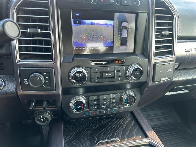Ford F-250 SD Limited Crew Cab 4WD 2021