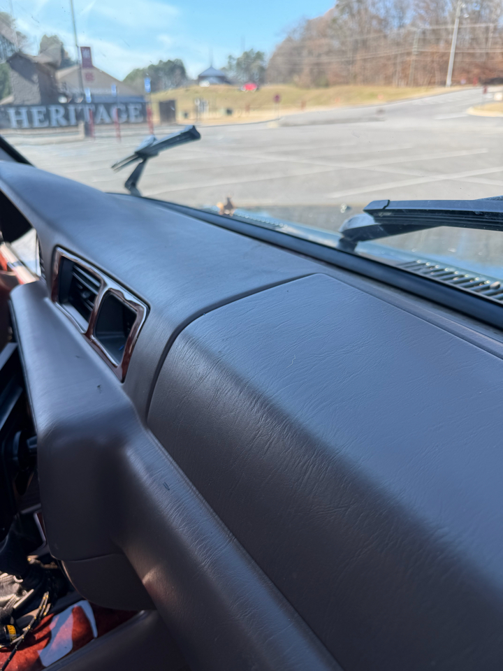 Toyota Land Cruiser 4WD 1995