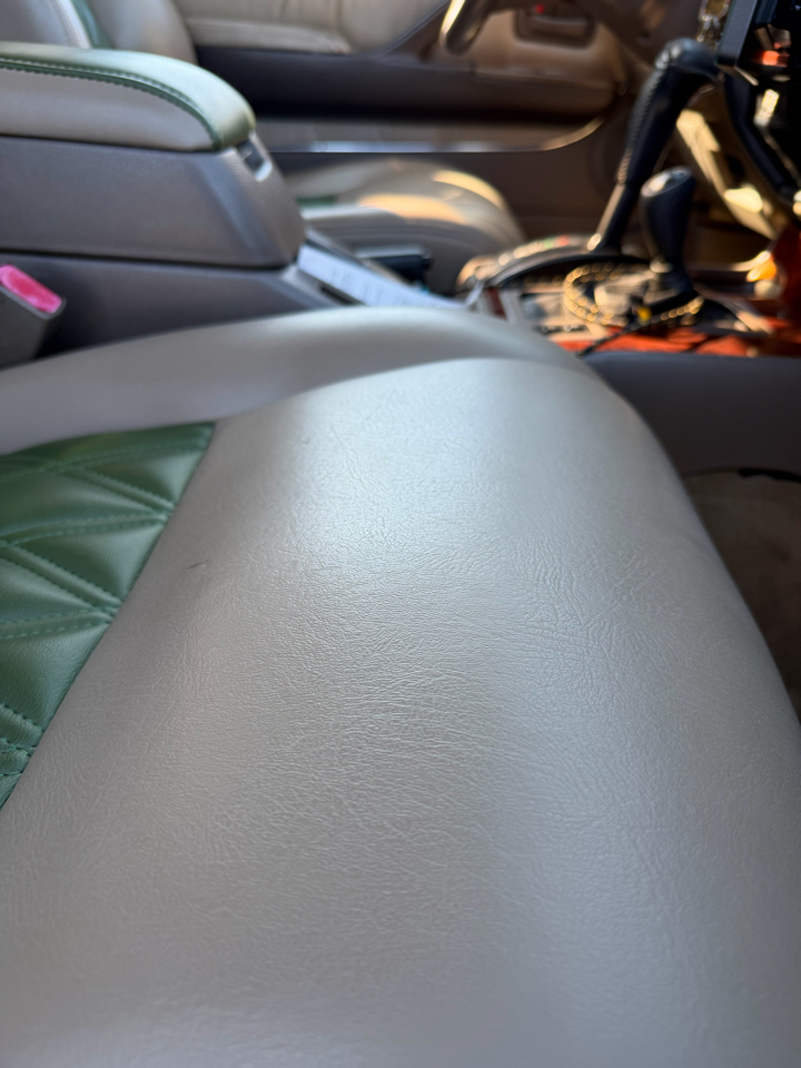 Toyota Land Cruiser 4WD 1995