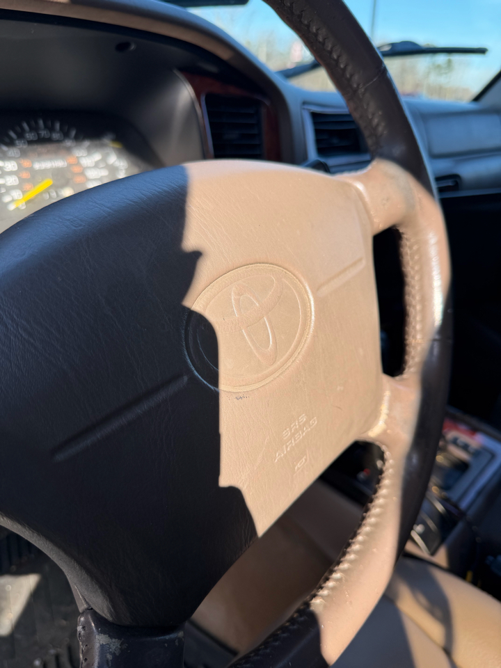 Toyota Land Cruiser 4WD 1995