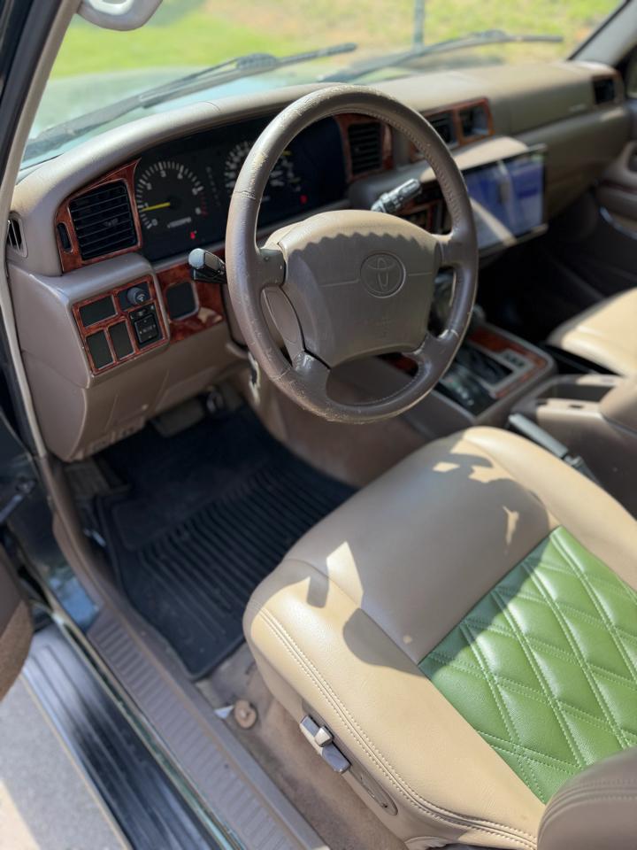 Toyota Land Cruiser 4WD 1995