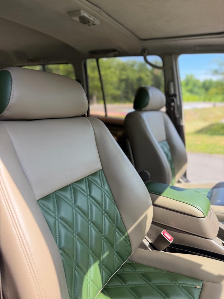 Toyota Land Cruiser 4WD 1995