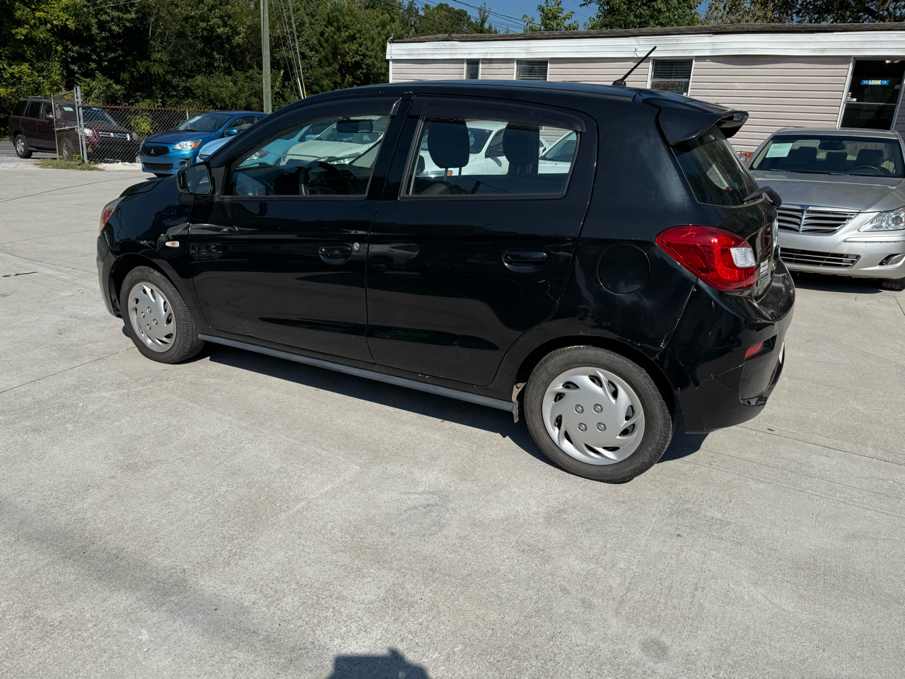 Mitsubishi Mirage ES 2017 Mitsubishi Mirage ES 2017