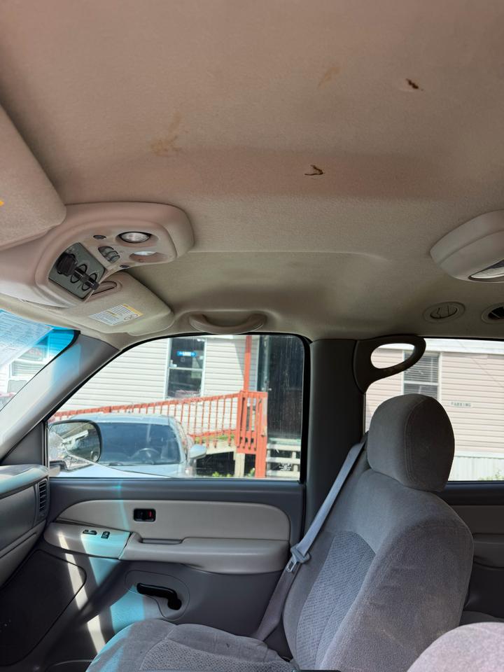 Chevrolet Tahoe 2WD 2002