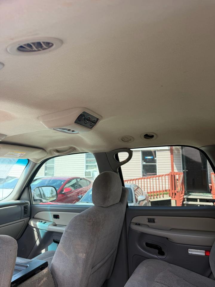 Chevrolet Tahoe 2WD 2002