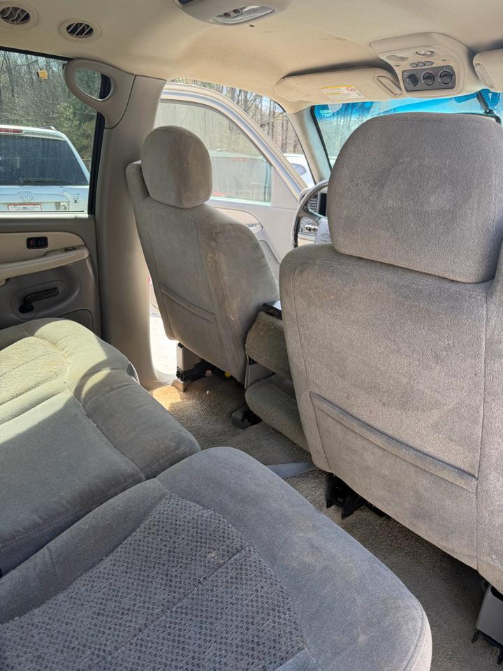 Chevrolet Tahoe 2WD 2002