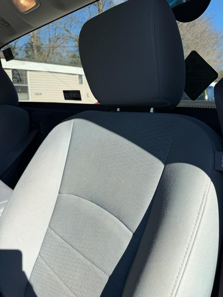 RAM 1500 2WD Crew Cab 140.5" Sport 2016