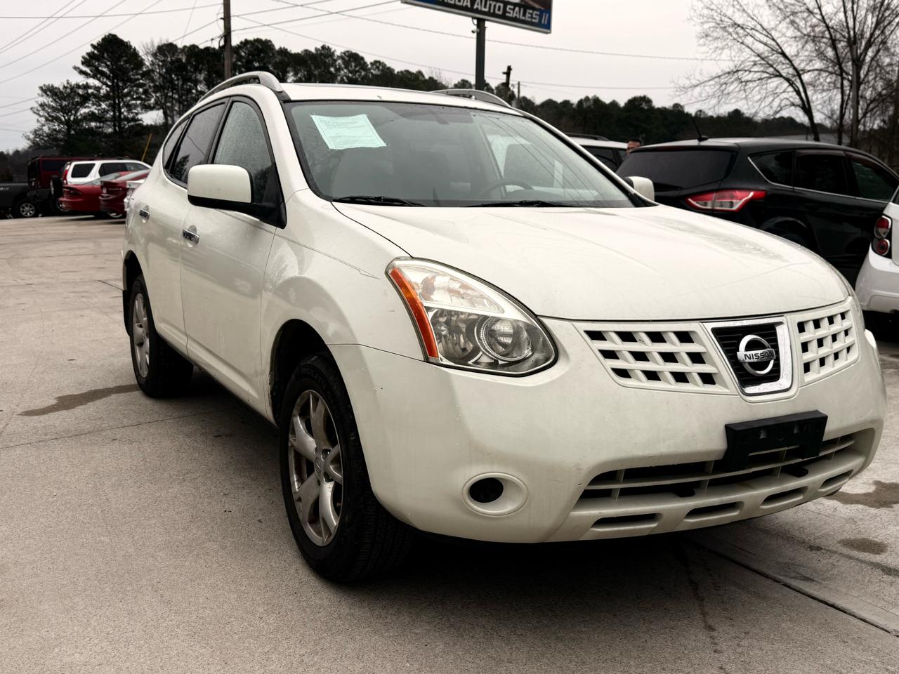 Nissan Rogue S AWD 2010
