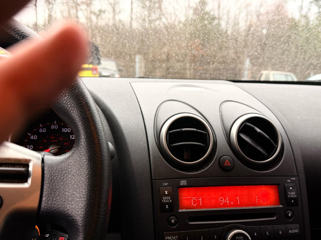 Nissan Rogue S AWD 2010