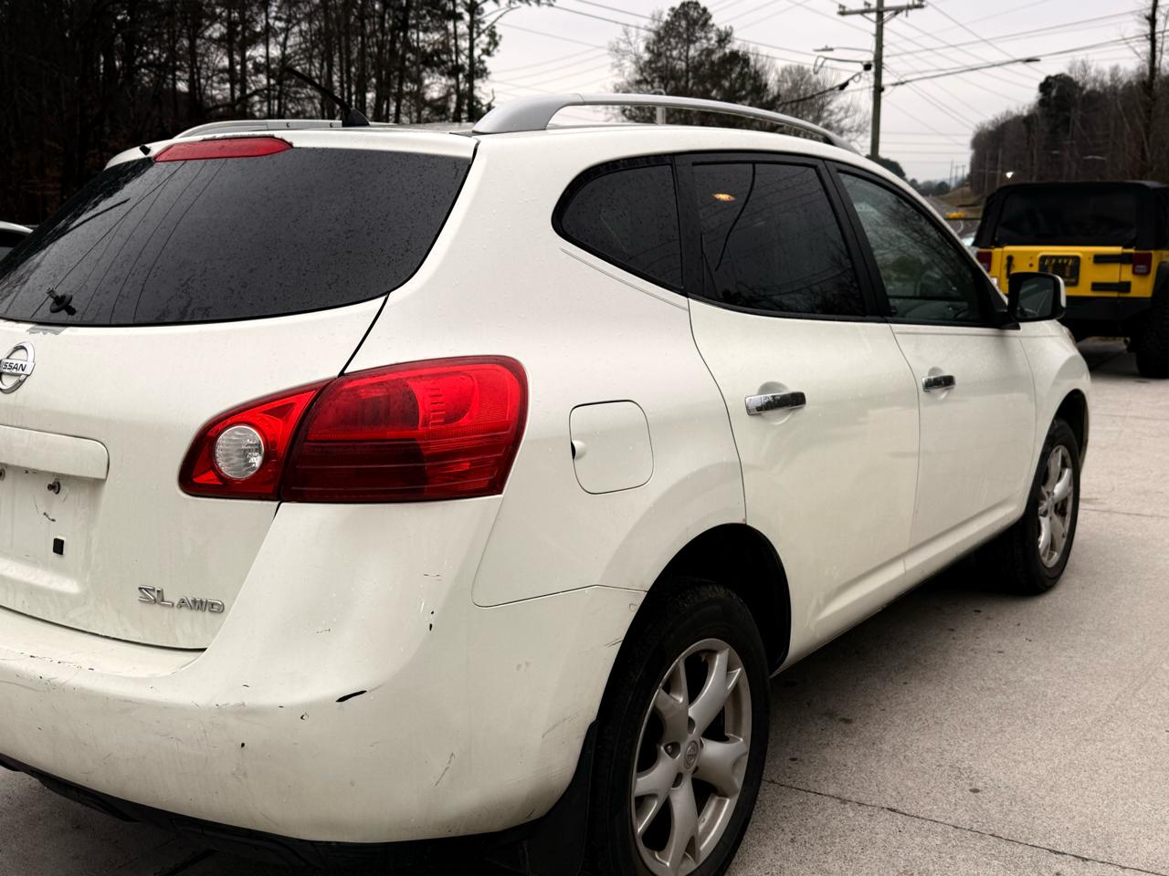 Nissan Rogue S AWD 2010