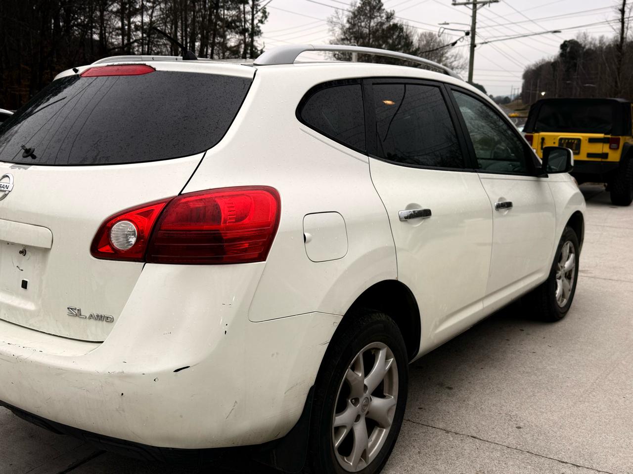 Nissan Rogue S AWD 2010