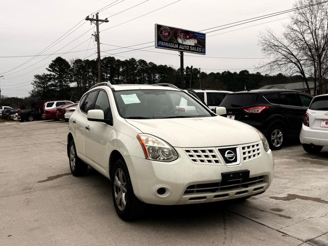 Nissan Rogue S AWD 2010