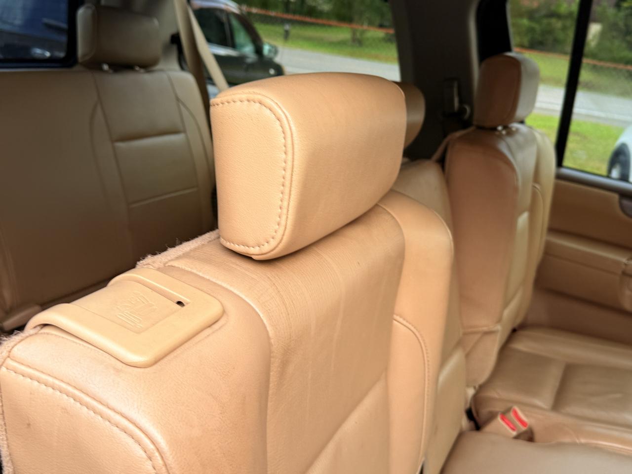 Nissan Armada LE 2WD 2009