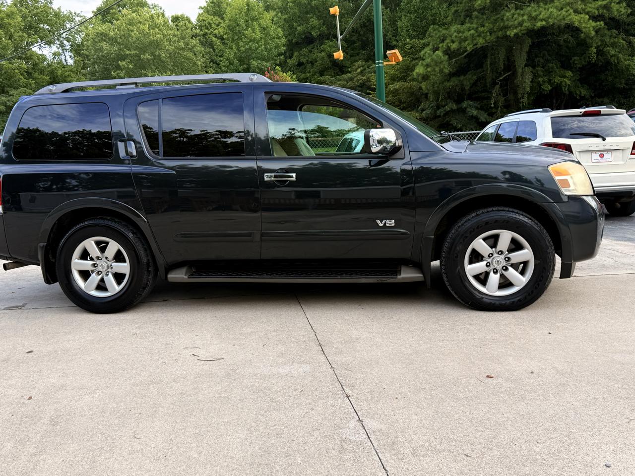 Nissan Armada LE 2WD 2009