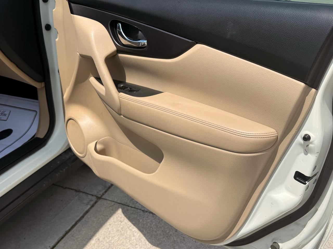 Nissan Rogue S 2WD 2016
