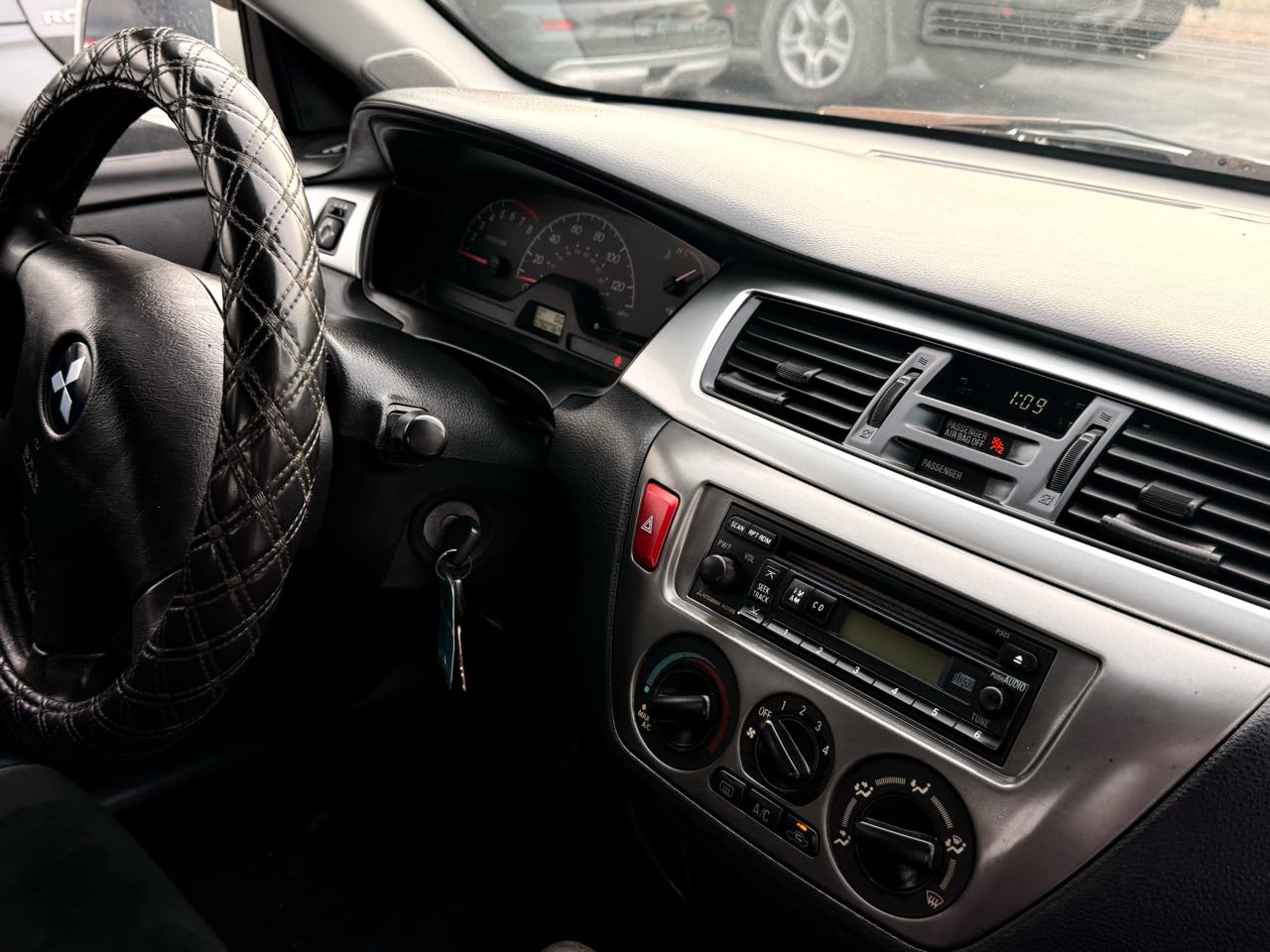 Mitsubishi Lancer ES 2006