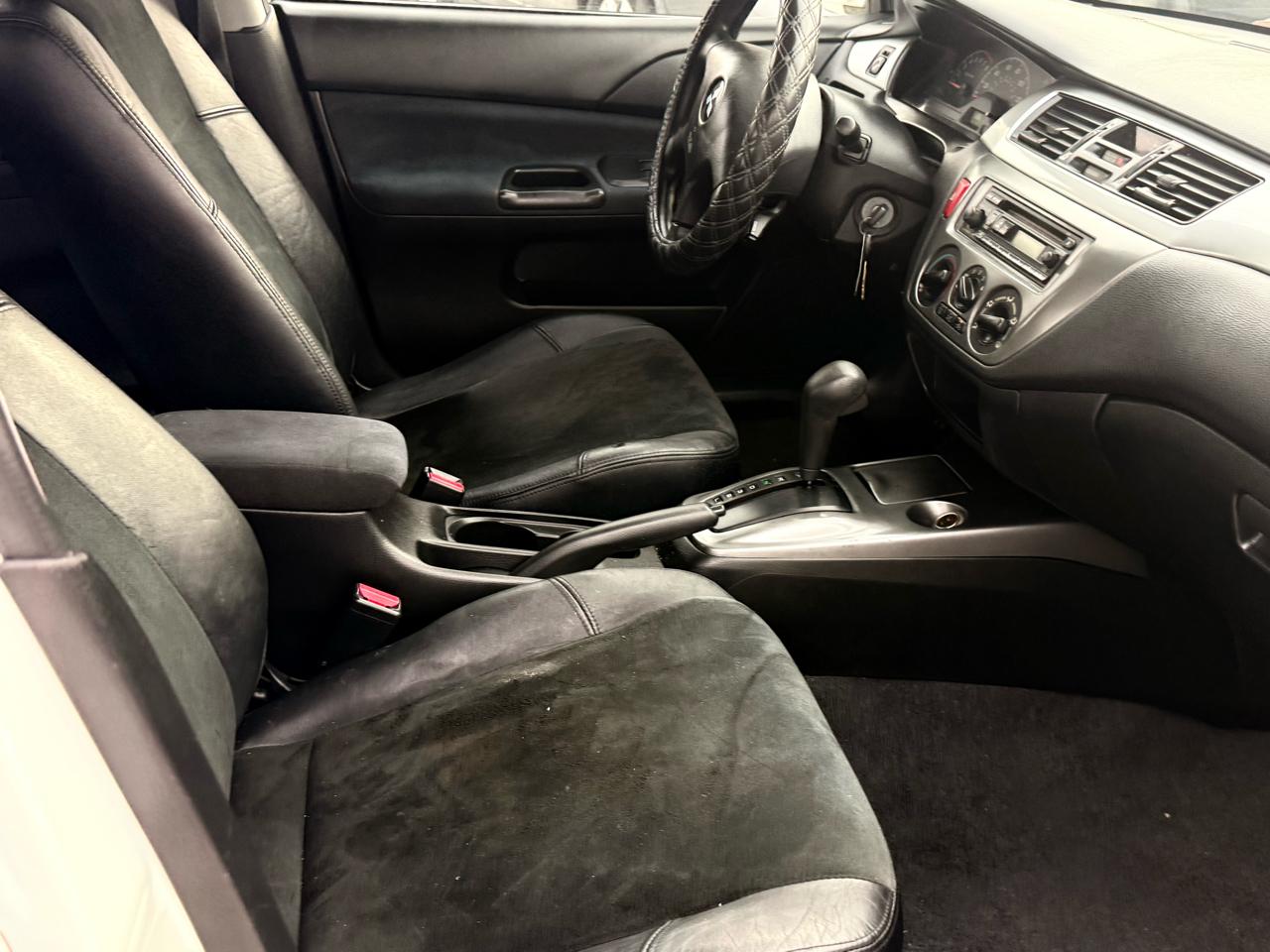 Mitsubishi Lancer ES 2006