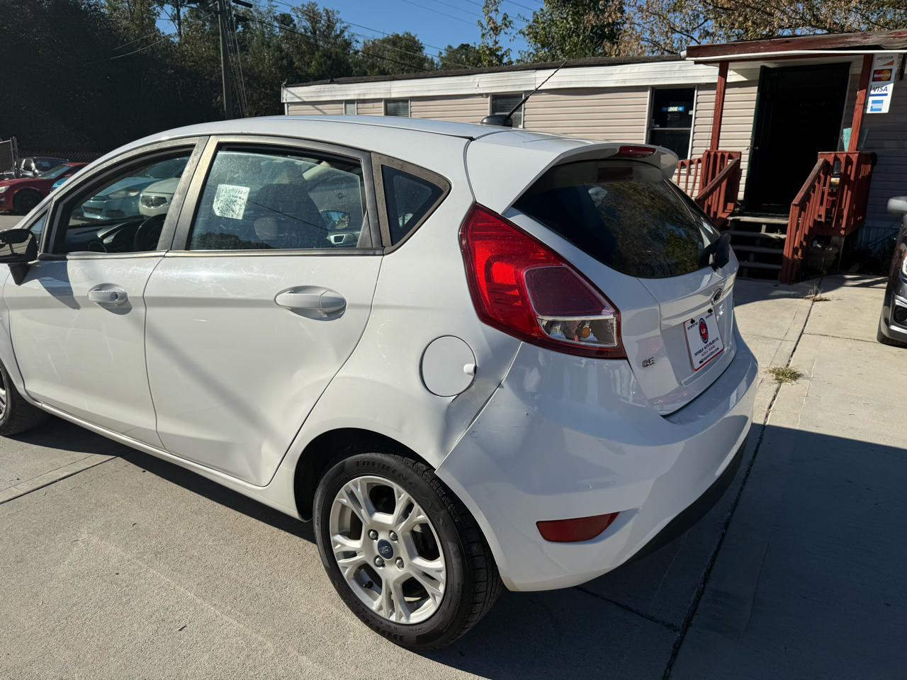 Ford Fiesta SE Hatchback 2015 Ford Fiesta SE Hatchback 2015