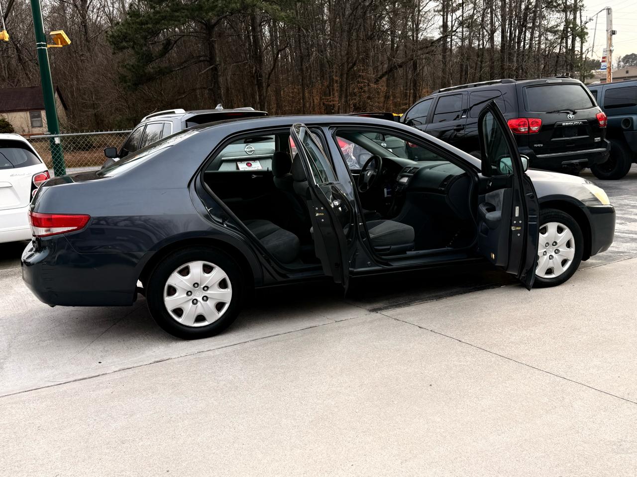 Honda Accord LX V-6 Sedan AT 2004