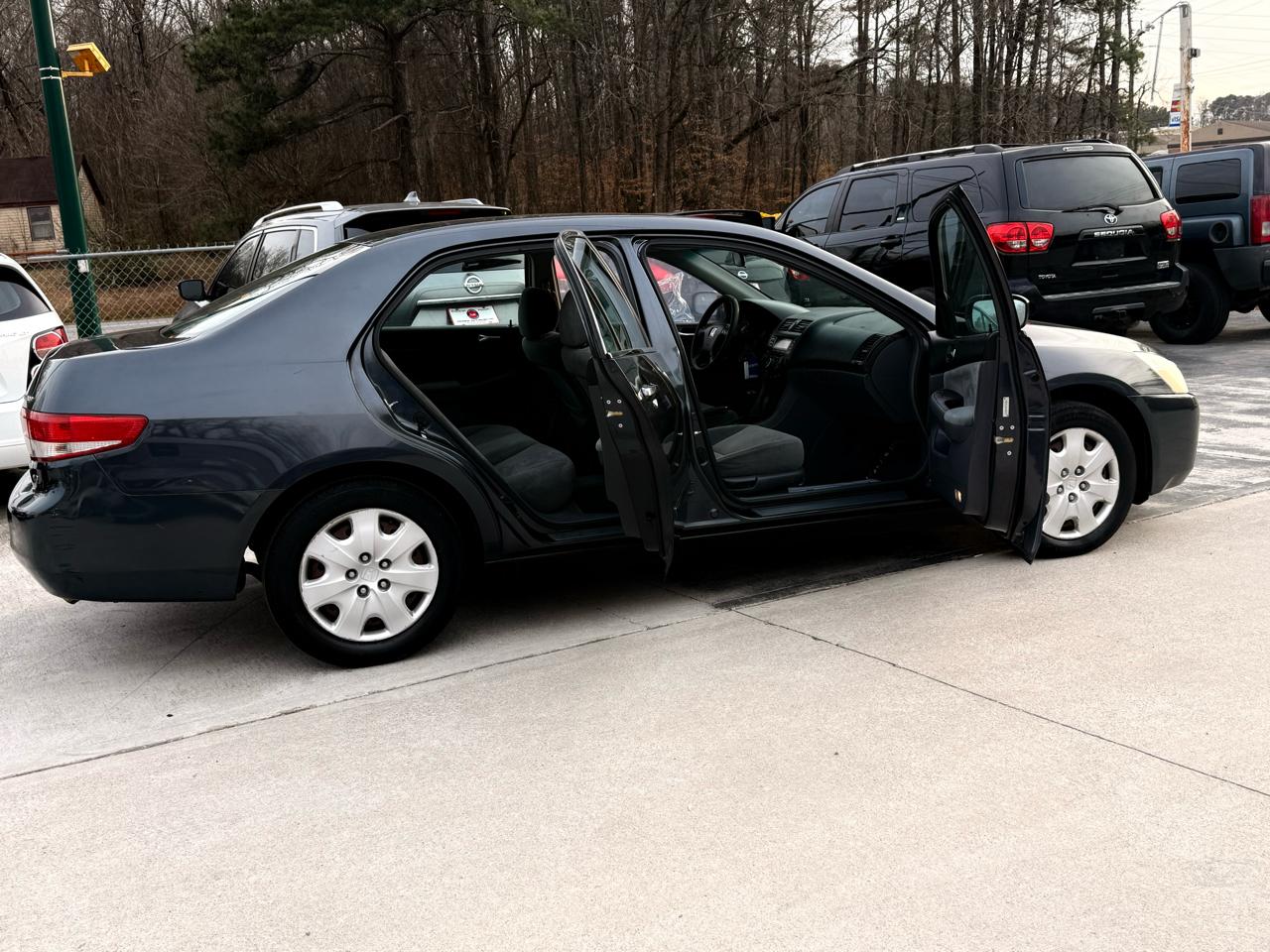 Honda Accord LX V-6 Sedan AT 2004