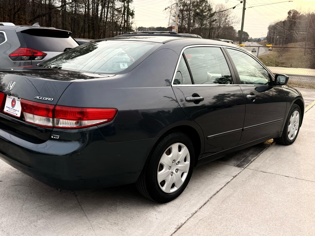 Honda Accord LX V-6 Sedan AT 2004
