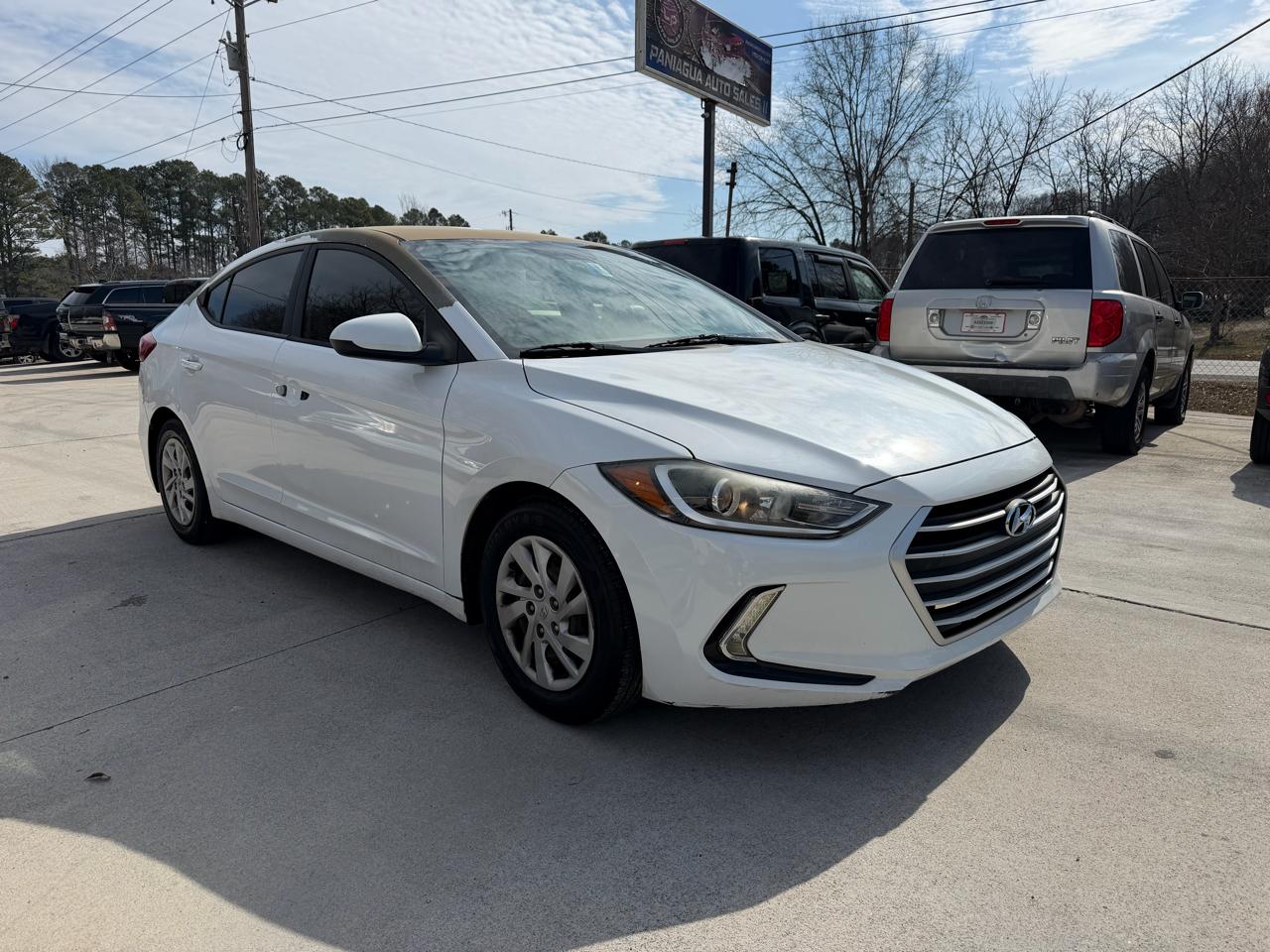 2017 Hyundai Elantra SE 6AT