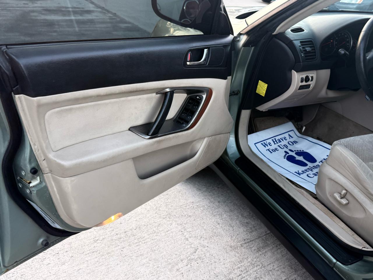 Subaru Outback 2.5i Wagon 2006