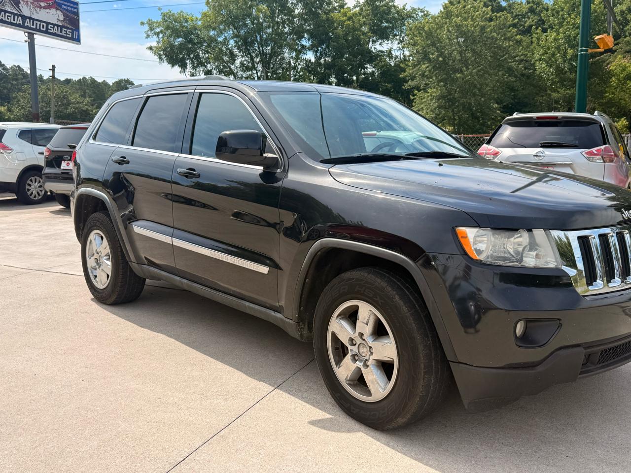 Jeep Grand Cherokee Laredo 4WD 2011