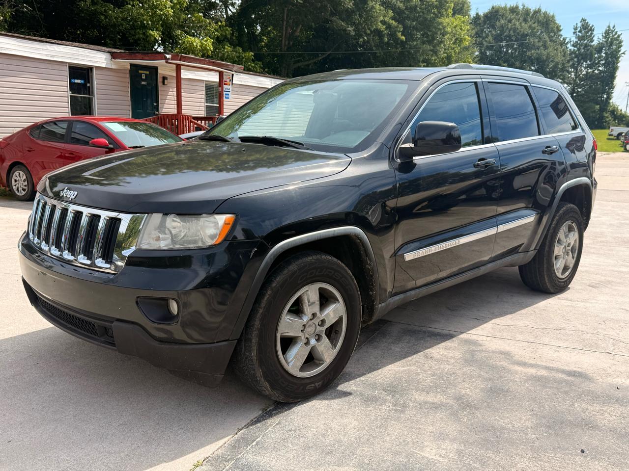 Jeep Grand Cherokee Laredo 4WD 2011