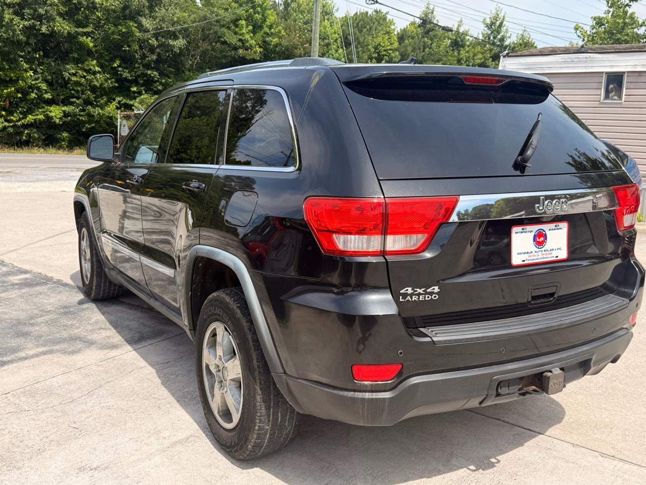 Jeep Grand Cherokee Laredo 4WD 2011