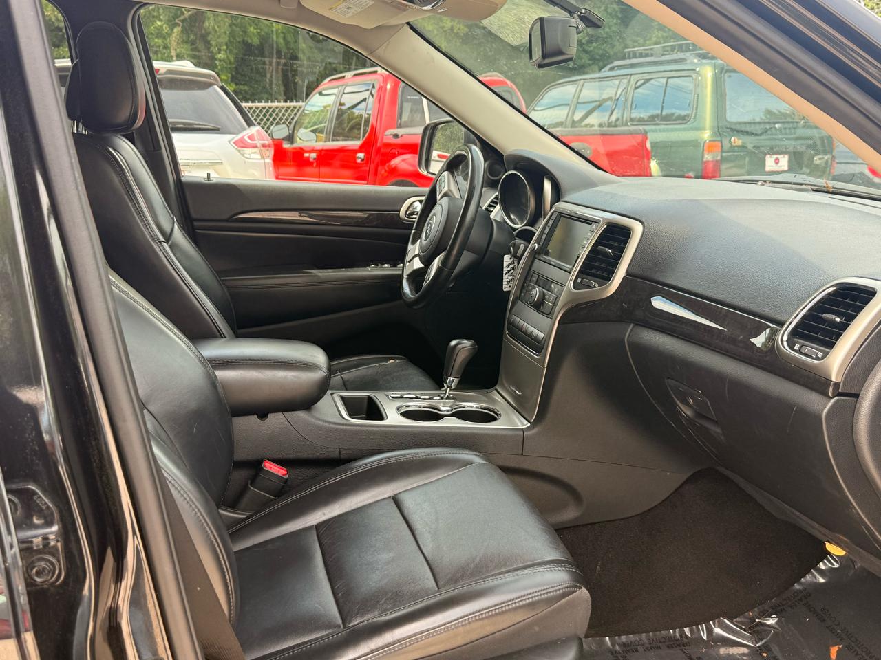 Jeep Grand Cherokee Laredo 4WD 2011