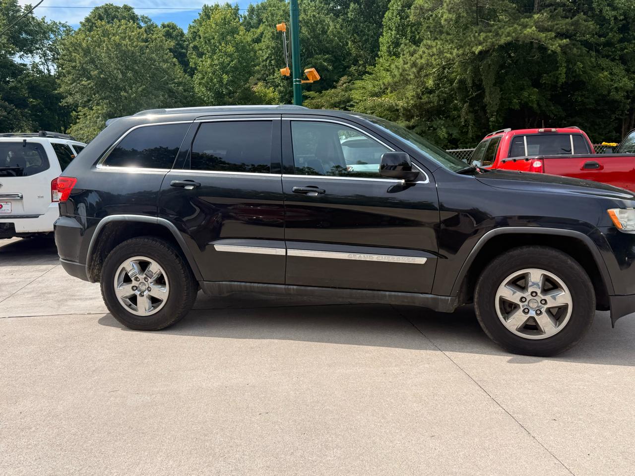 Jeep Grand Cherokee Laredo 4WD 2011