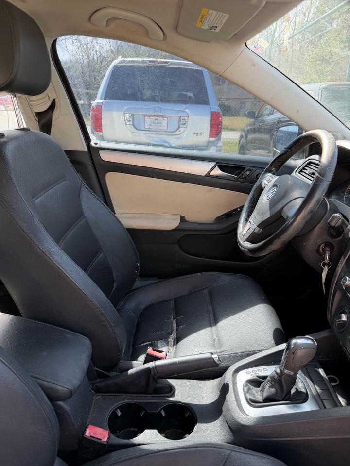 Volkswagen Jetta SE 2013