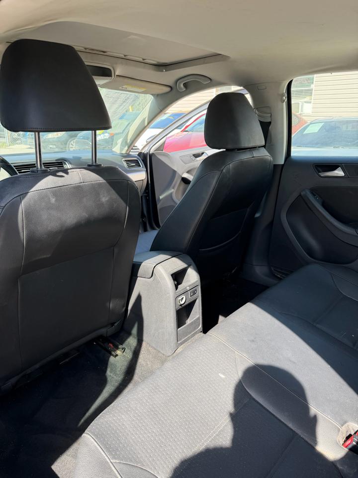 Volkswagen Jetta SE 2013