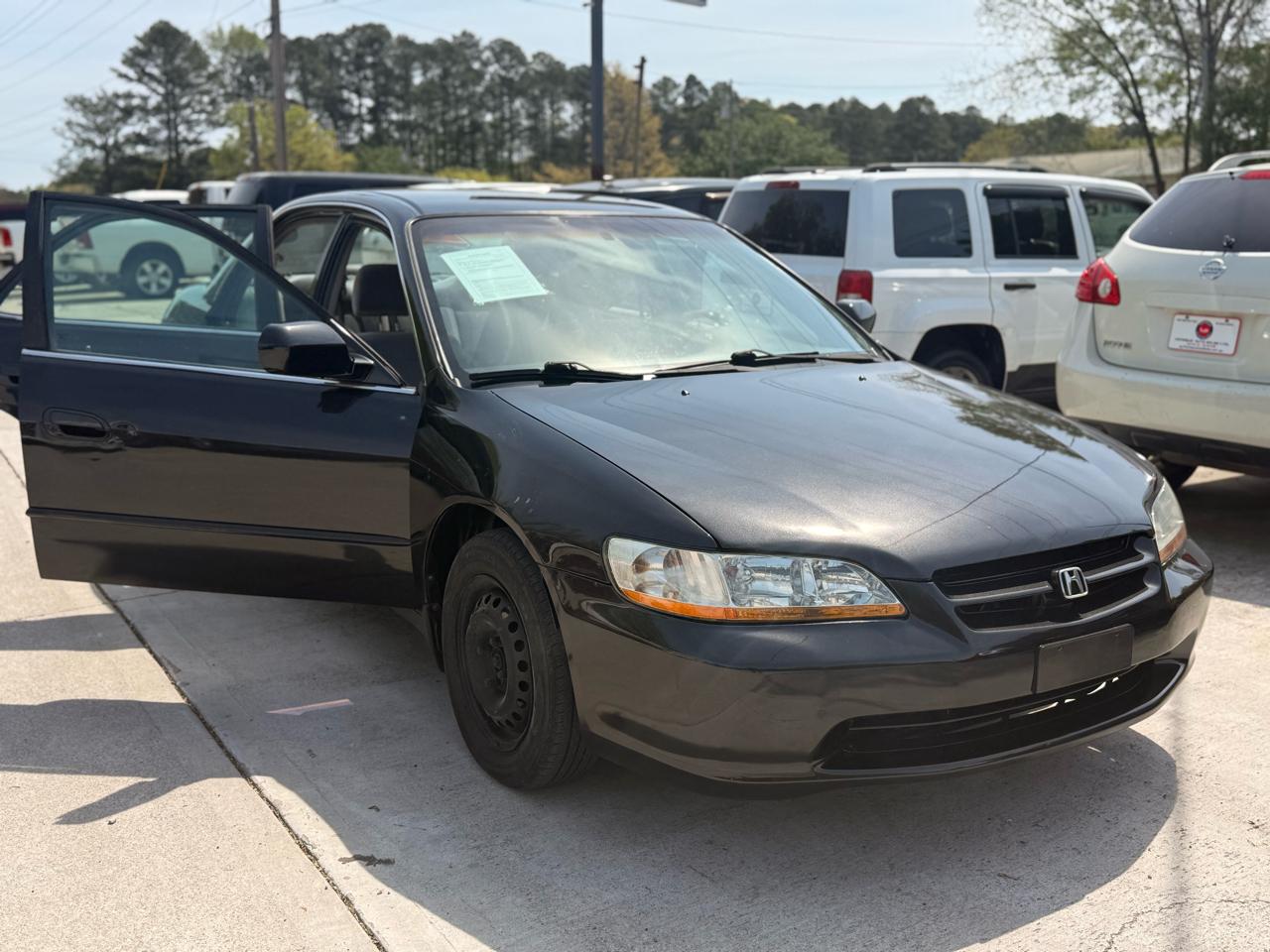 Honda Accord LX sedan 2000