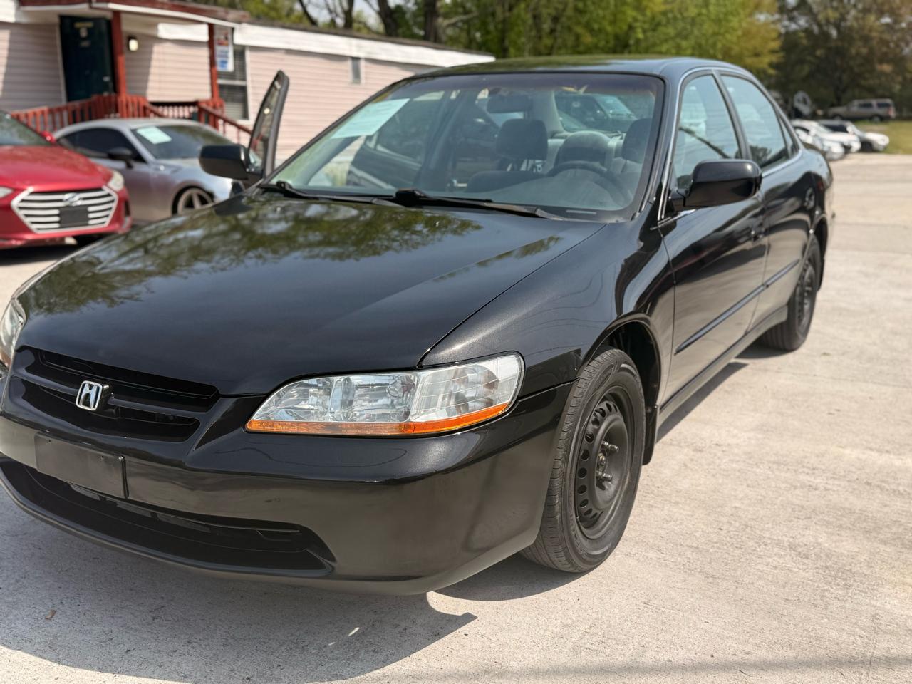Honda Accord LX sedan 2000